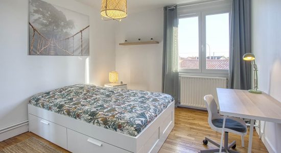 BnB Chez Lambert – Spacieux havre chic à Angoulême