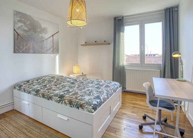 BnB Chez Lambert – Spacieux havre chic à Angoulême