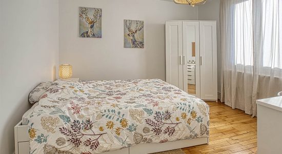 BnB Chez Lambert – Spacieux havre chic à Angoulême