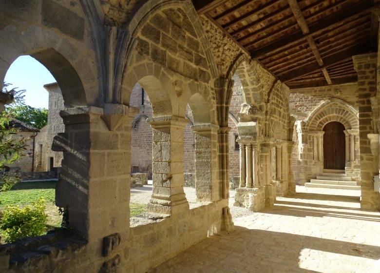 Abbaye de Saint Amant de Boixe