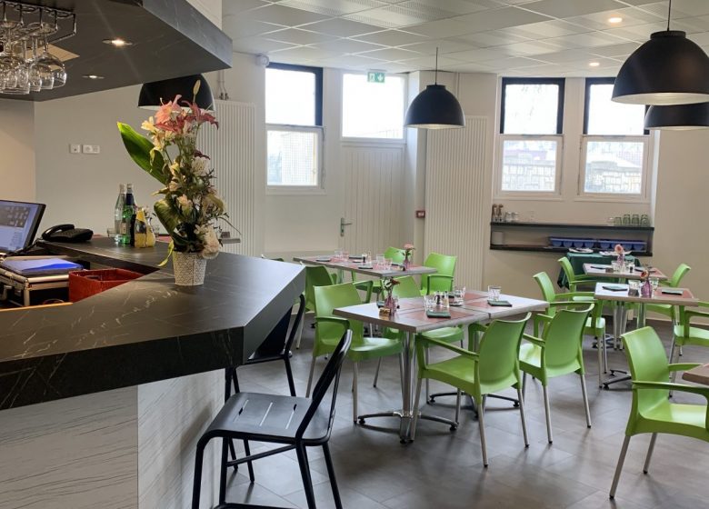 Brasserie d’application Marcona Café