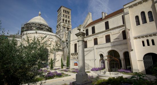 Visite en famille : Naviguer en Océanie