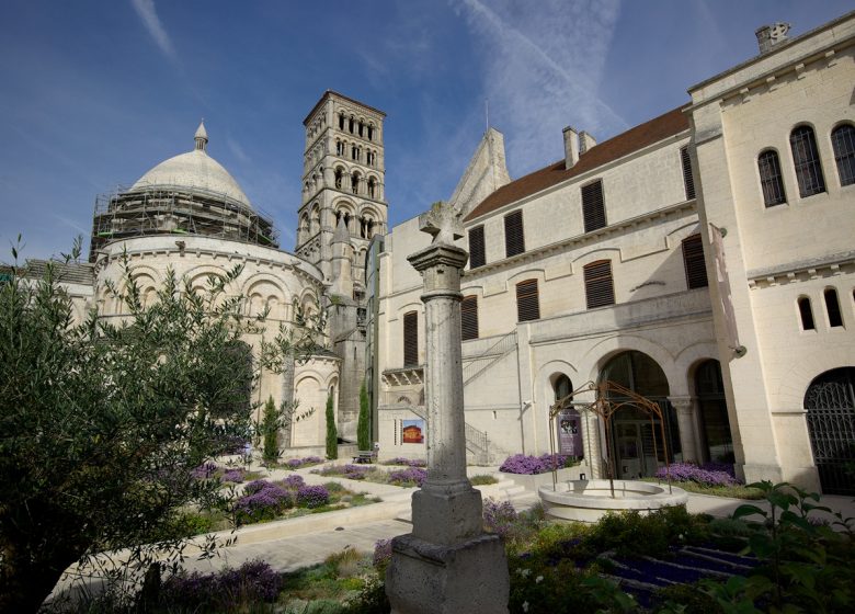 Visite en famille : Naviguer en Océanie