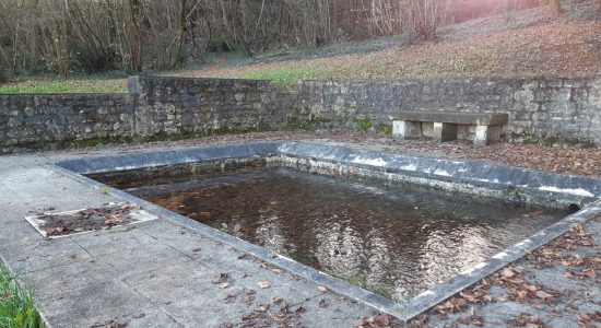 La promenade des portails charentais de Vénat