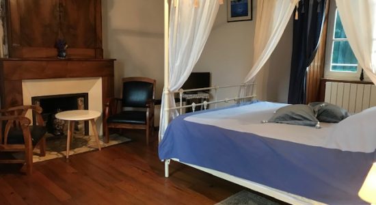 Chambre d’hôtes – Domaine de Beauséjour -6 pers