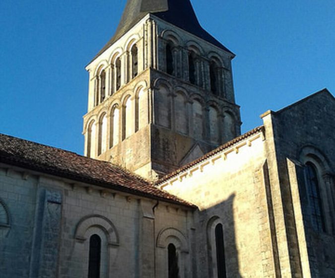 Abbaye de Saint Amant de Boixe