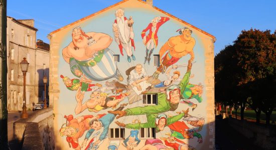 Mur peint « Uderzo dans son cosmos »