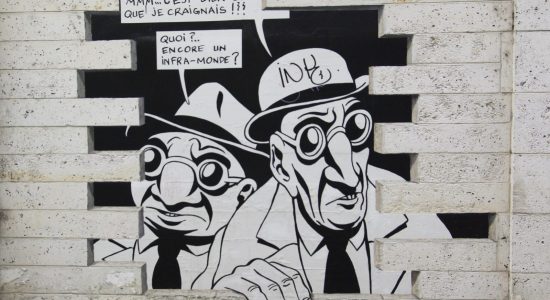 Mur peint « Réalité, Sortie de Secours »