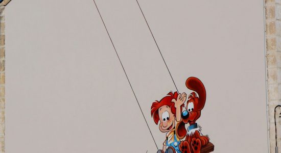 Mur peint « Boule et Bill »