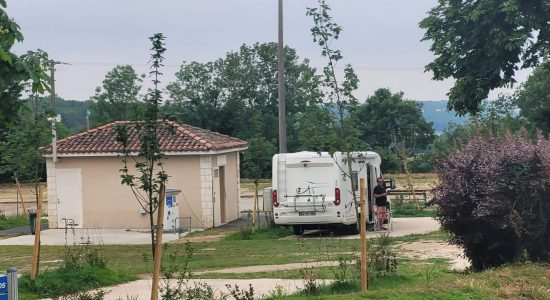 Aire de service camping-cars Sers