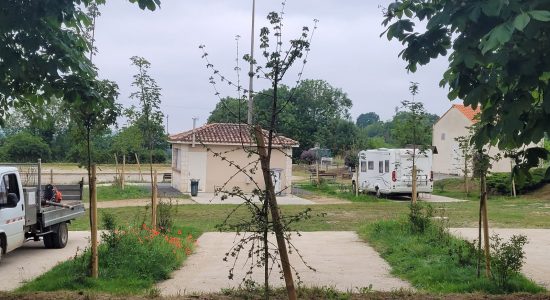 Aire de service camping-cars Sers