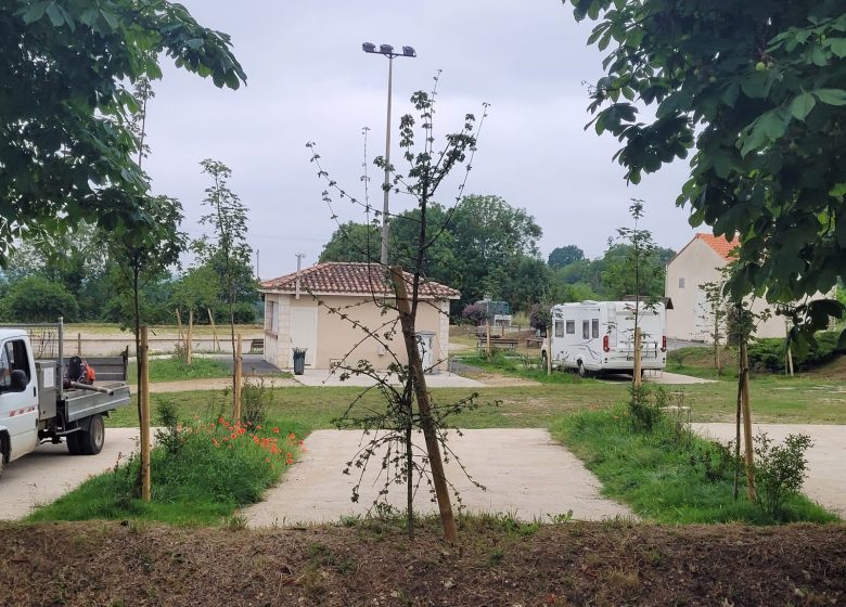 Aire de service camping-cars Sers