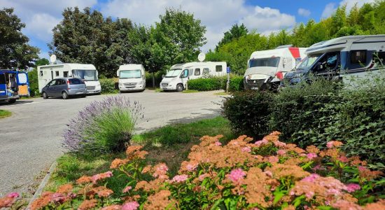 Aire de services camping-cars Touvre
