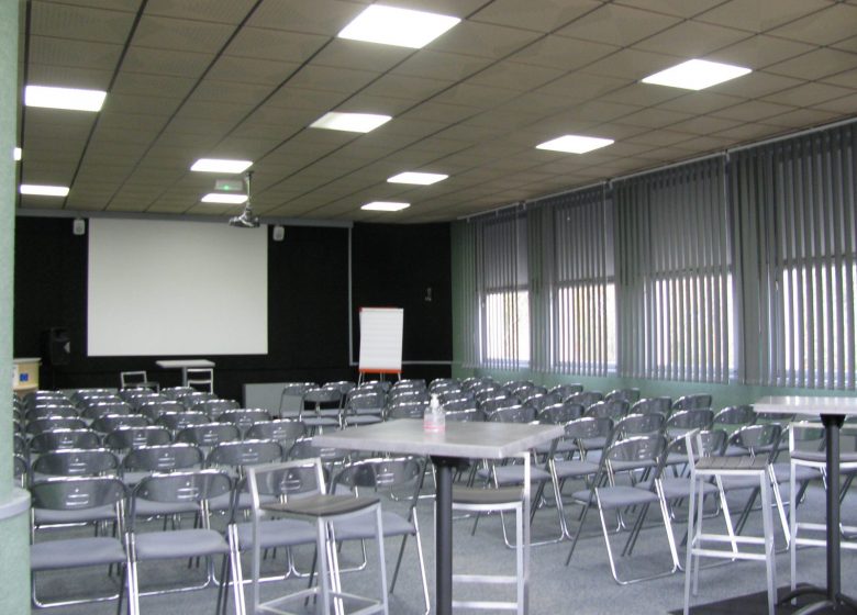 Location de salle L’Amandier – Salle Conférence