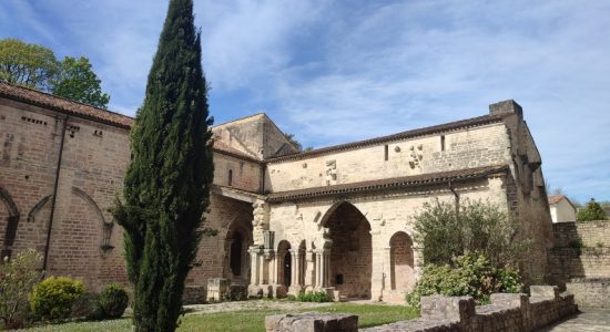 Abbaye de Saint Amant de Boixe