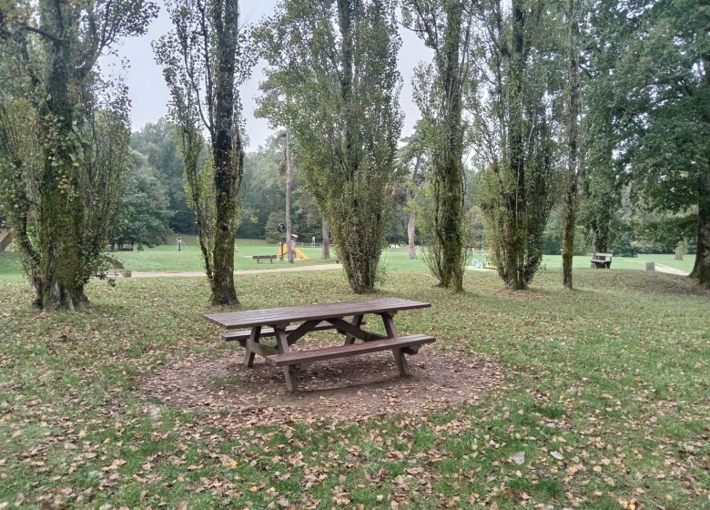 Aire de pique-nique Les Brandes