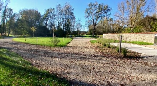 Aire de camping cars « La Fontaine »