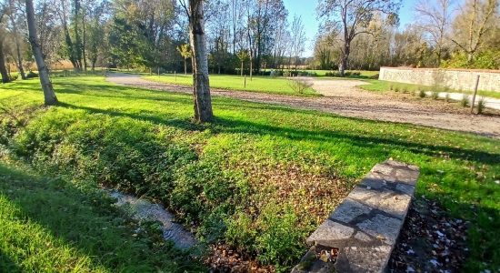 Aire de camping cars « La Fontaine »