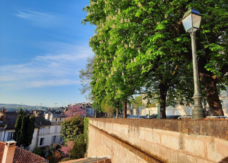 Balade La ville dans ses remparts