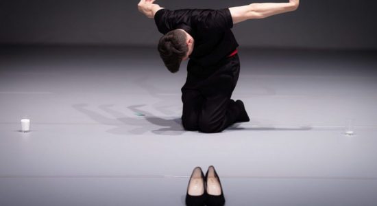 Spectacle – About love and death