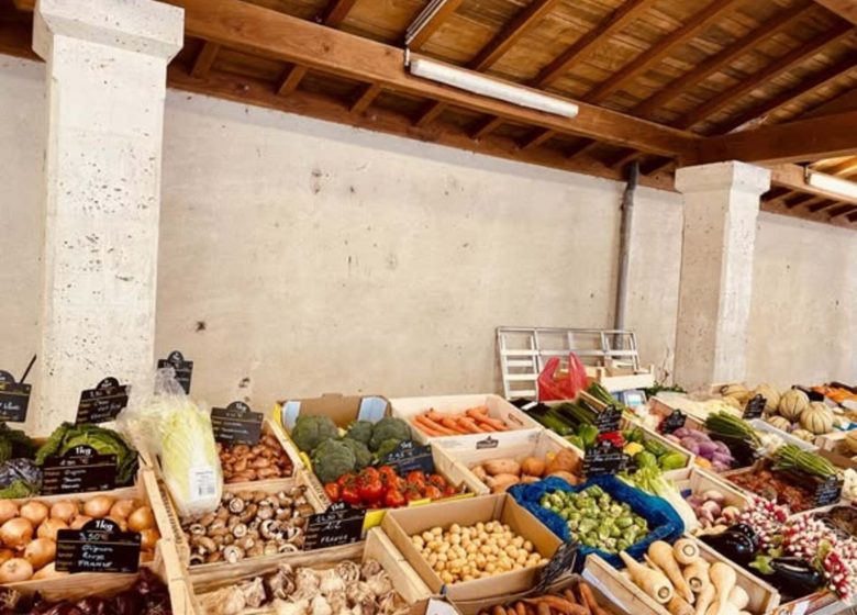 Marché de Magnac sur Touvre