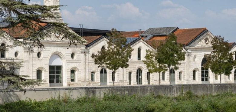 Visite dansée impromptue du Musée de la Bande Dessinée