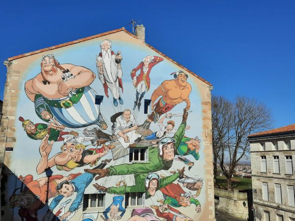 Visite express – Mur peint « Le cosmos d&rsquo;Uderzo »