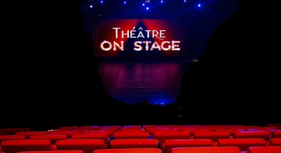 Théâtre On Stage