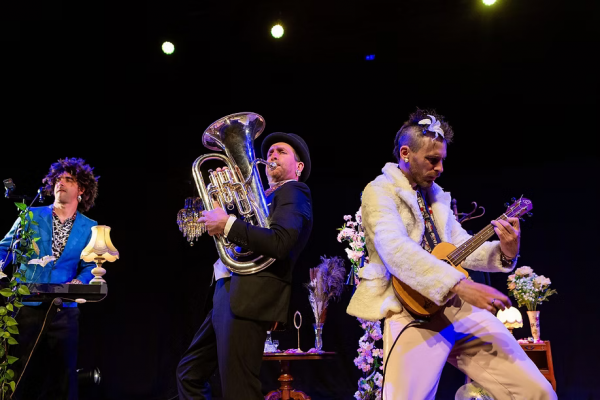 Spectacle – Ca pique