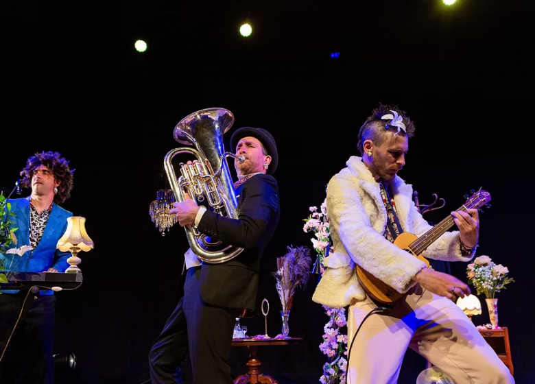 Spectacle – Ca pique