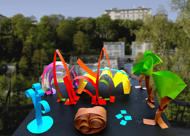 Les z&rsquo;arteliers en famille – La ville en papier