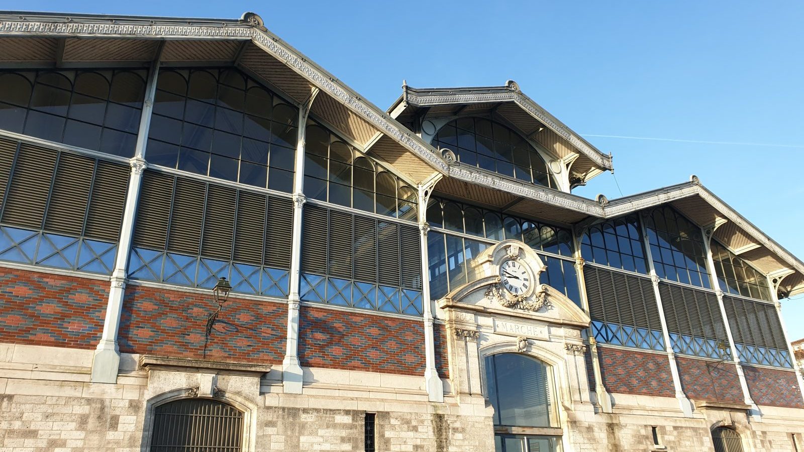 Les Halles in Angoulême - Angoulême Tourism