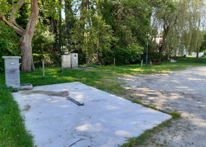 Aire de services camping-cars Torsac