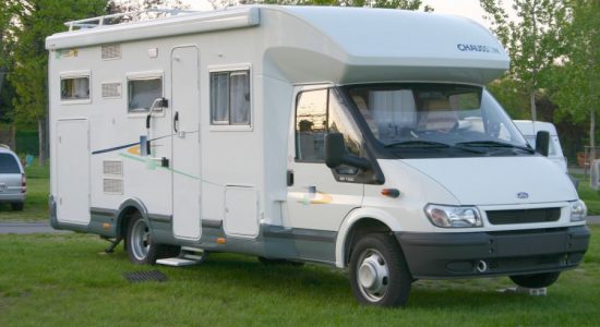 Aire de services camping-cars Voeuil et Giget