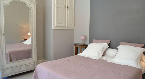 Le Clos Saint Georges – Chambre coquelicots